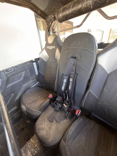 General 4 Rear Bump Seat w Console Delete Kit (2016-2025)