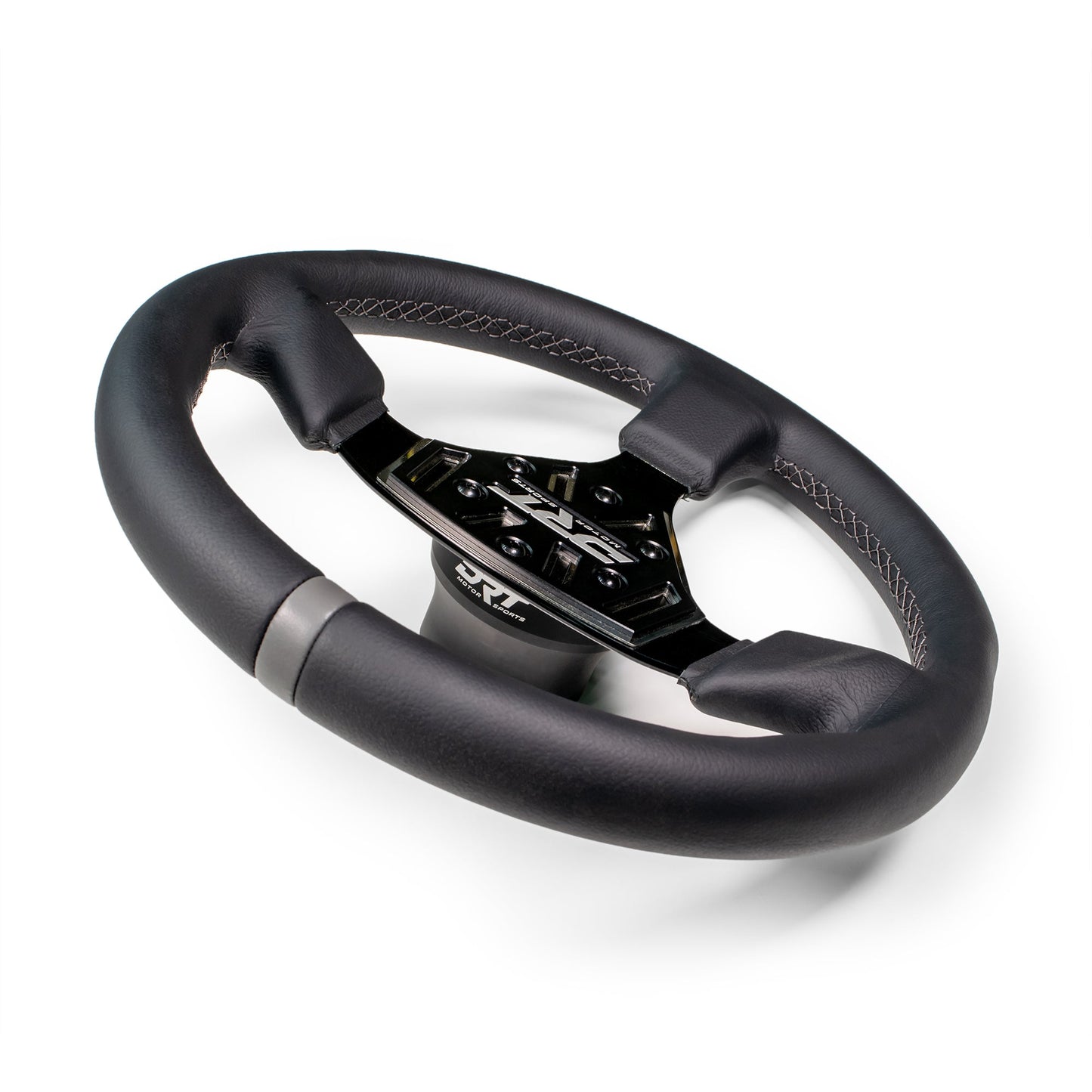 Round utv steering wheel in leather finish 