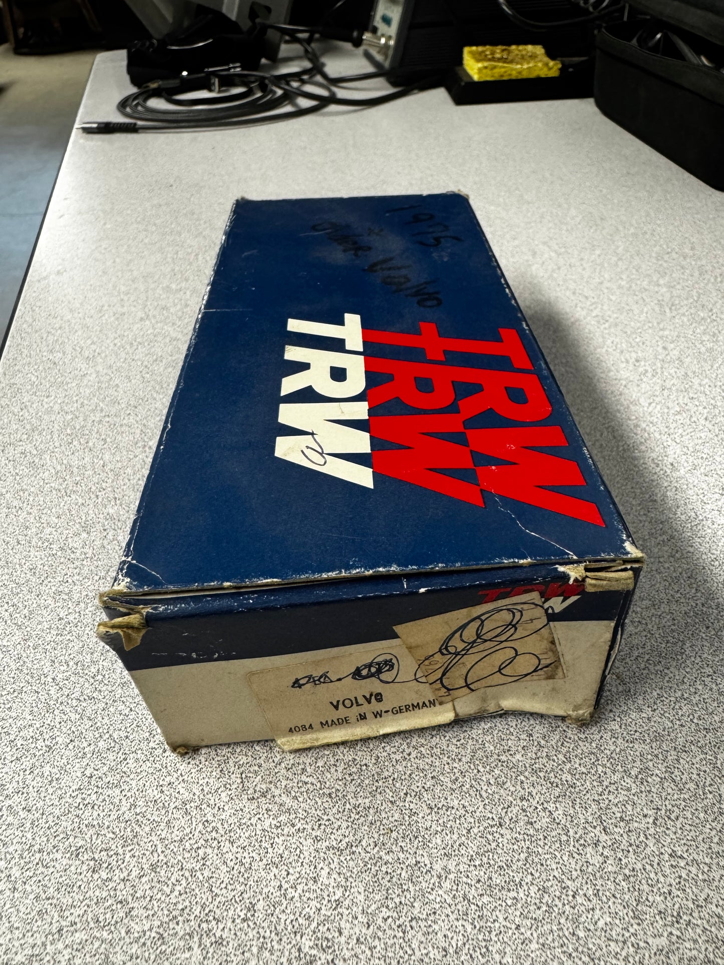 NOS - Volvo B20/B30 Intake Valves Qty.4