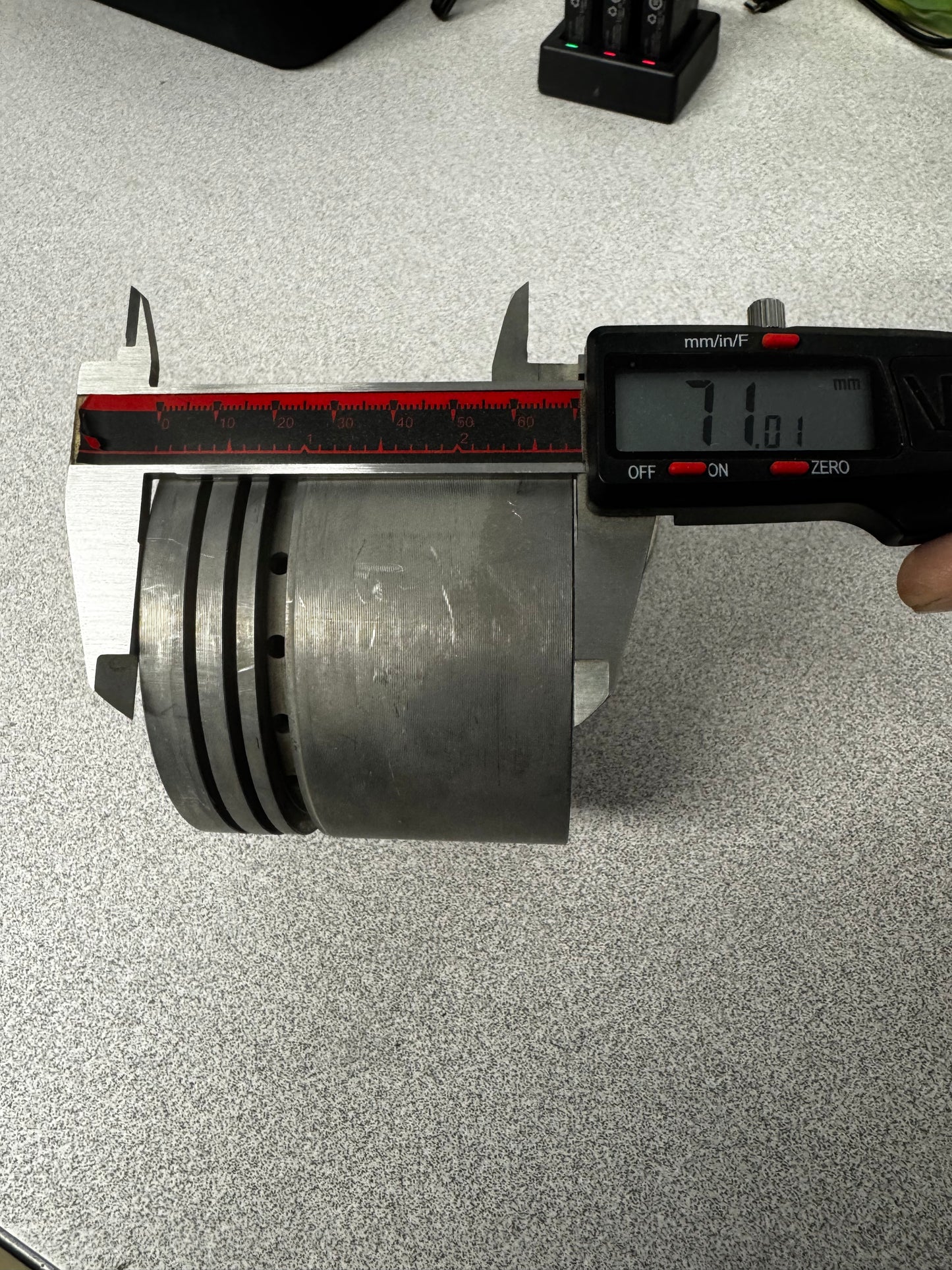 NOS - MAHLE Volvo 0373103 .040" Oversize Piston "Partial Kit" Volvo B20