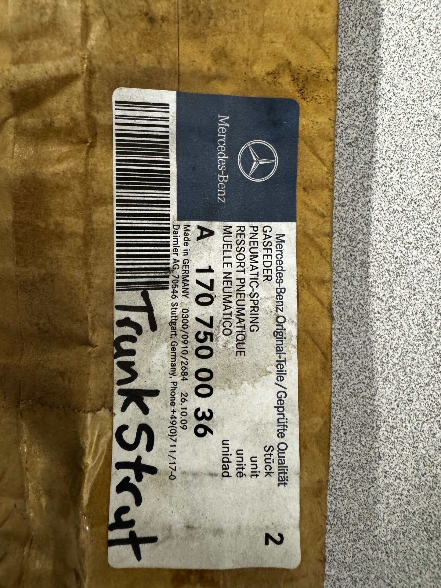 NOS - Mercedes-Benz A 170 750 00 36 / 1707500036 Gas Spring Lift Supports, Qty 2, SLK320