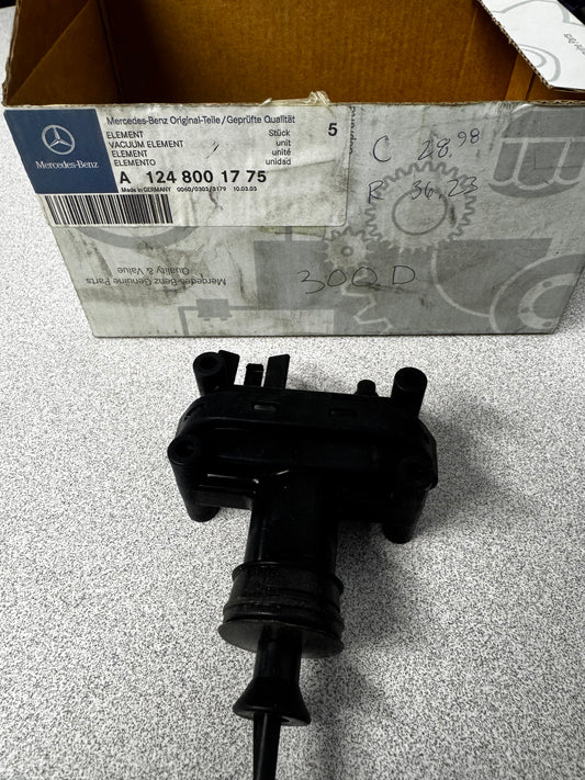 NOS - Mercedes-Benz A 124 800 17 75 / 1248001775 Door Lock Vacuum Actuator - Qty. 1