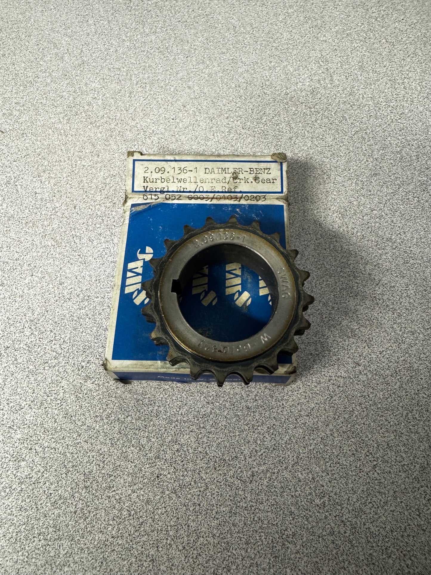 NOS - Mercedes-Benz A 6150520103 / 2.09.136-1 Crankshaft Timing Gear / Sprocket