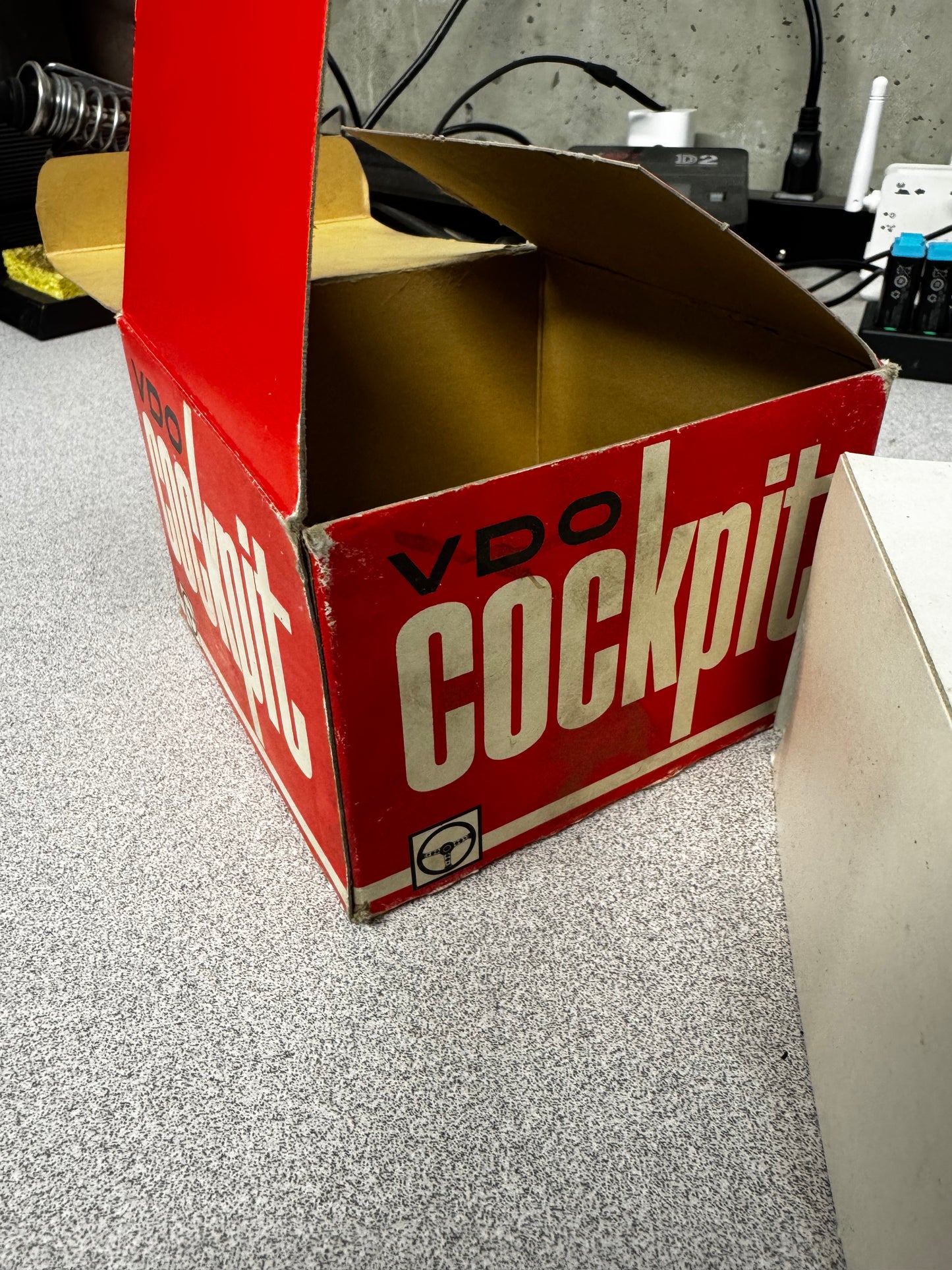 NOS - OEM VDO Ammeter - Porsche 911