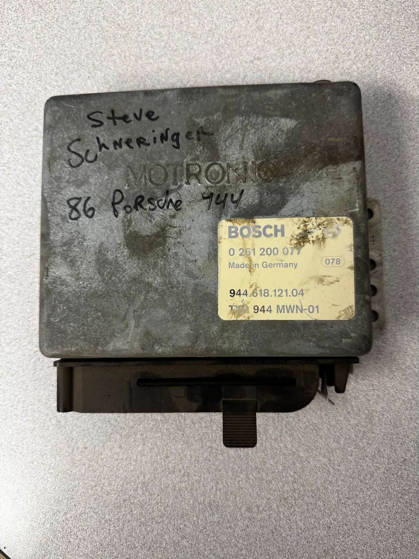 Used - Genuine Porsche Bosch ECU - 0 261 200 077