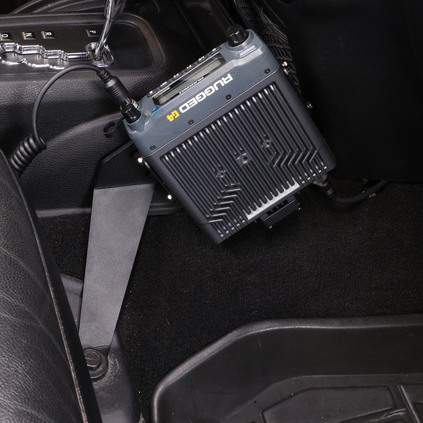 GMRS Mobile Radio Kit for Jeep Wrangler JK and JKU - JK 2-Door (11-18) / Rambler G4
