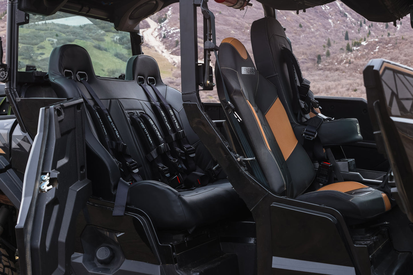 General 1000 Rear Bench Seat W Harnesses (2017-2025)