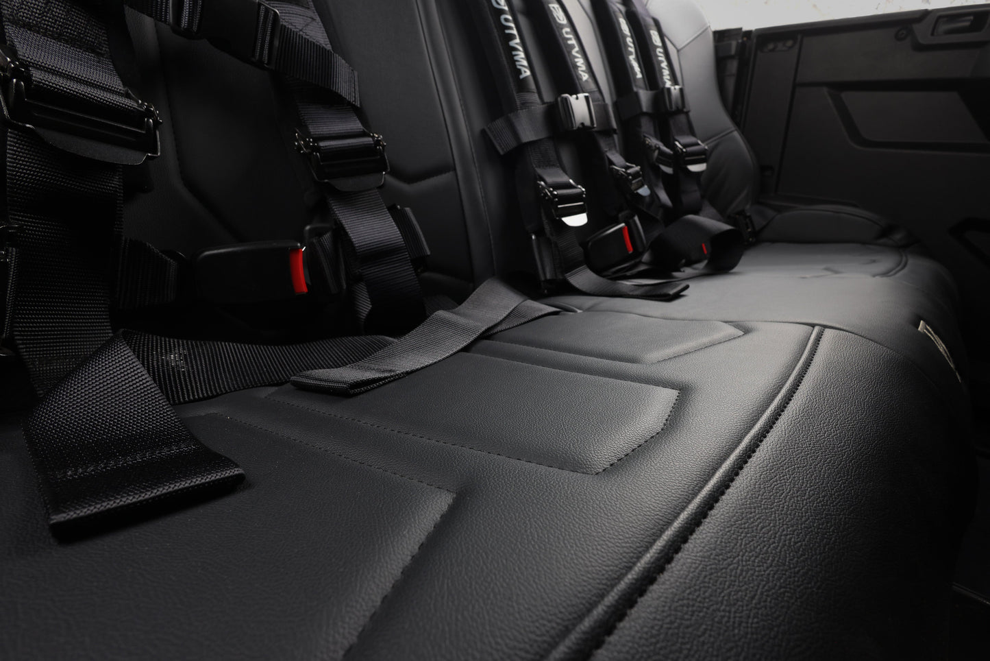 General 1000 Rear Bench Seat W Harnesses (2017-2025)