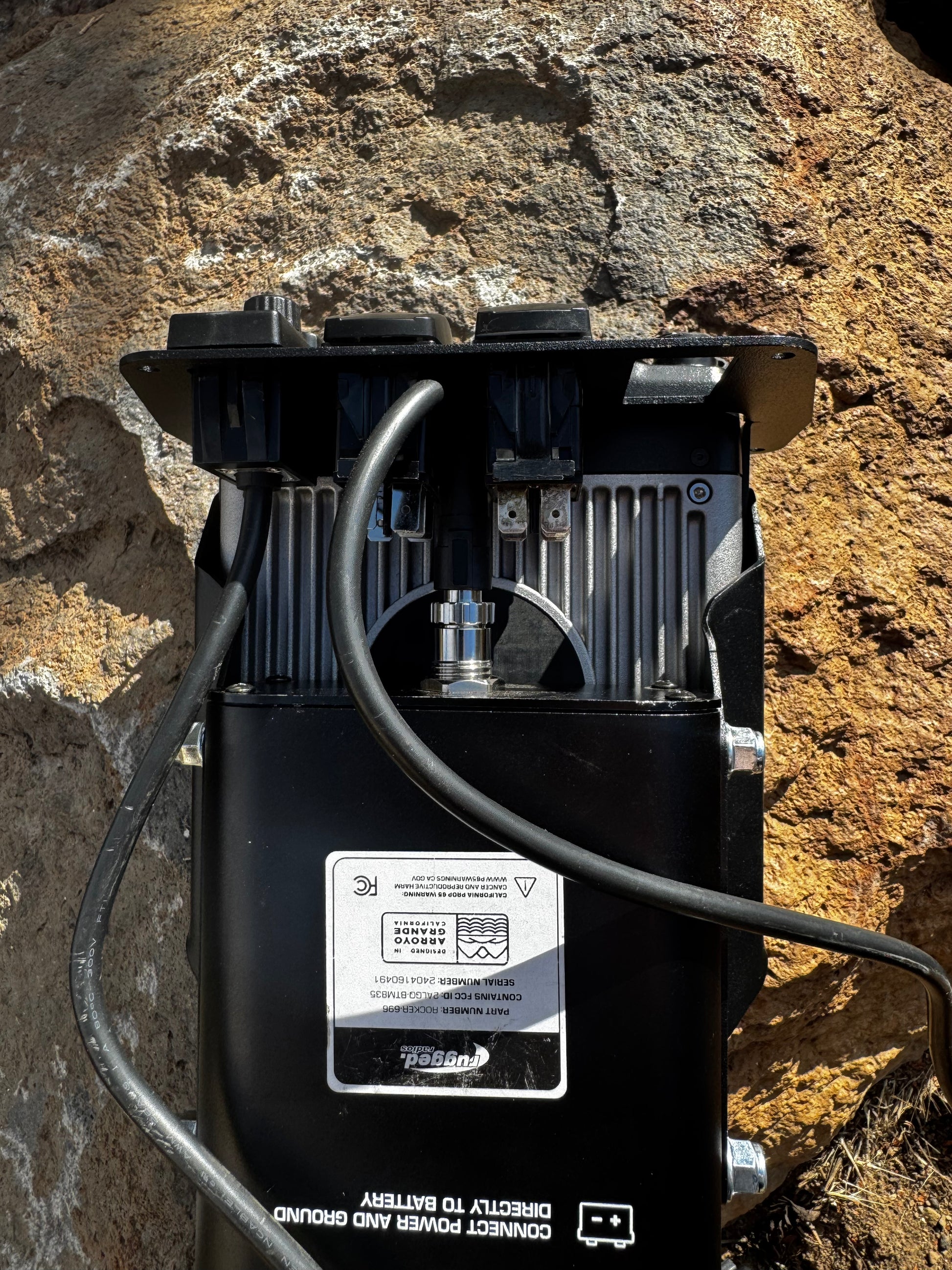 MT-ICM-RS mount providing four additional rocker switch locations